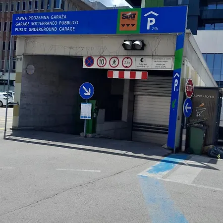 Apartma Ana 公寓 *