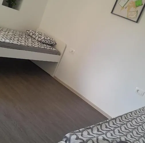 アパート Apartma Ana